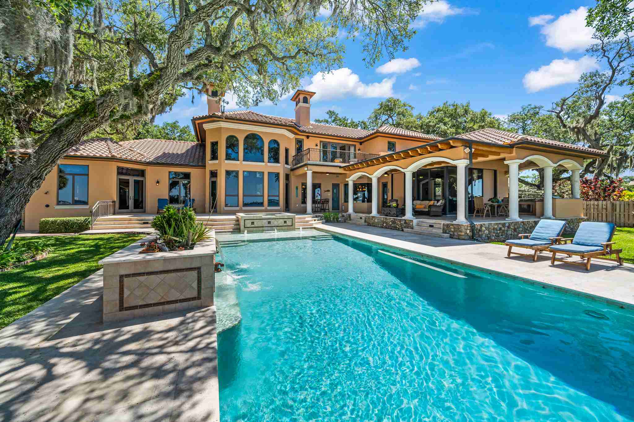 A riverfront mansion with pool in Brevard County, Florida