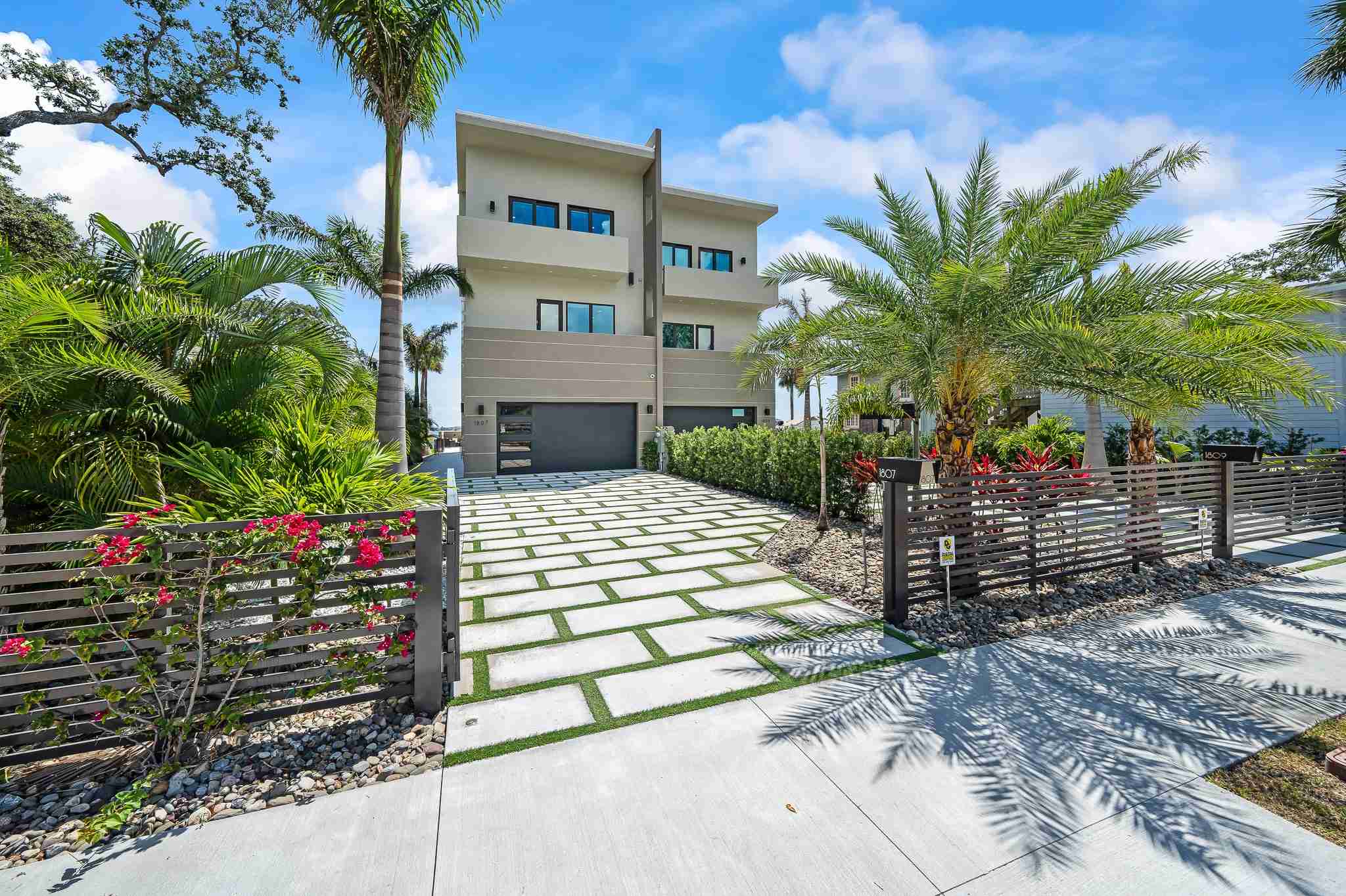 b1807 Riverview Dr Melbourne FL 32901 (6)-min